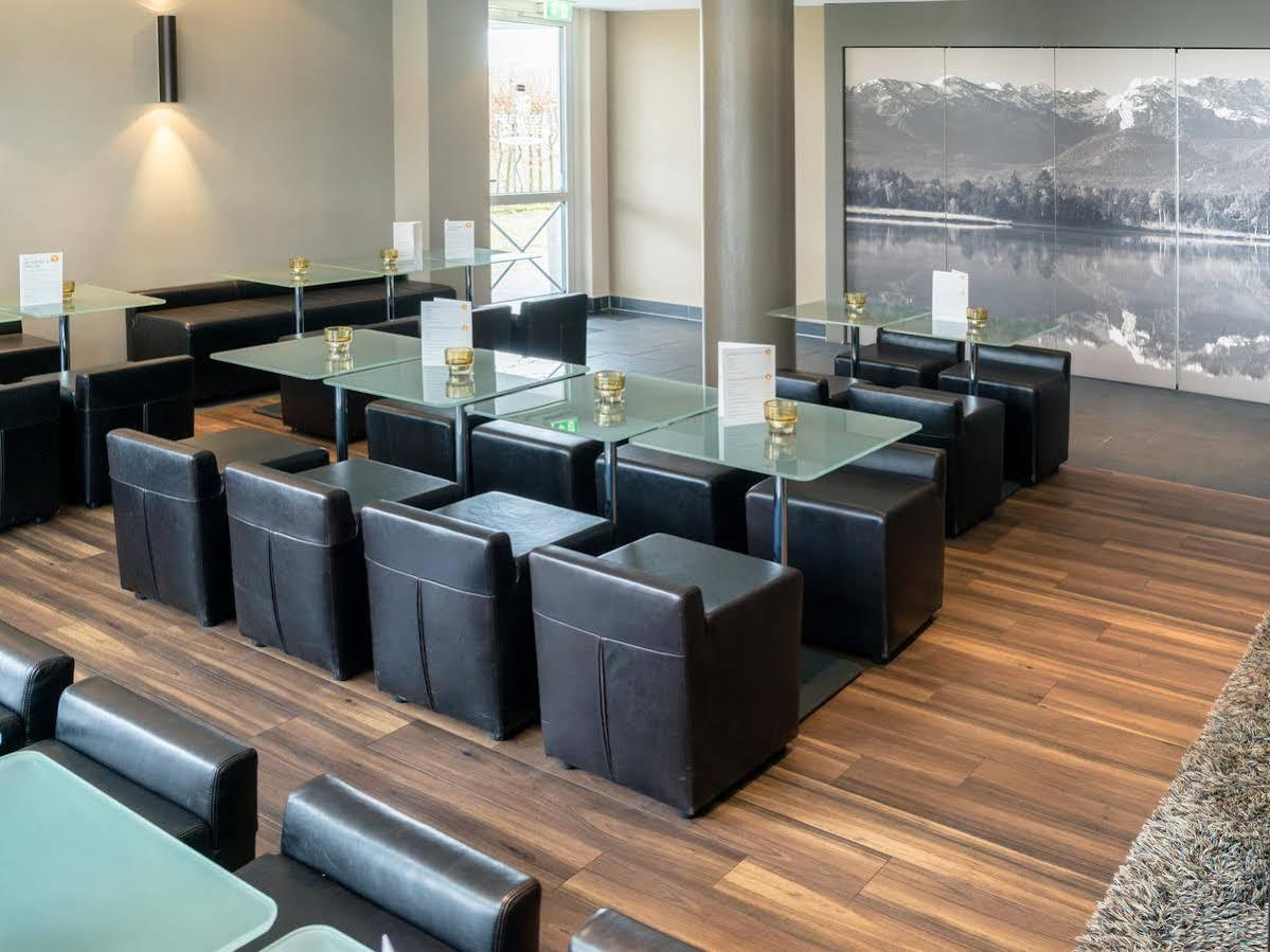 B&B Hotel Muenchen-푸츠브룬 외부 사진