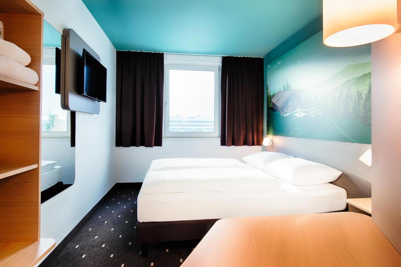 B&B Hotel Muenchen-푸츠브룬 외부 사진