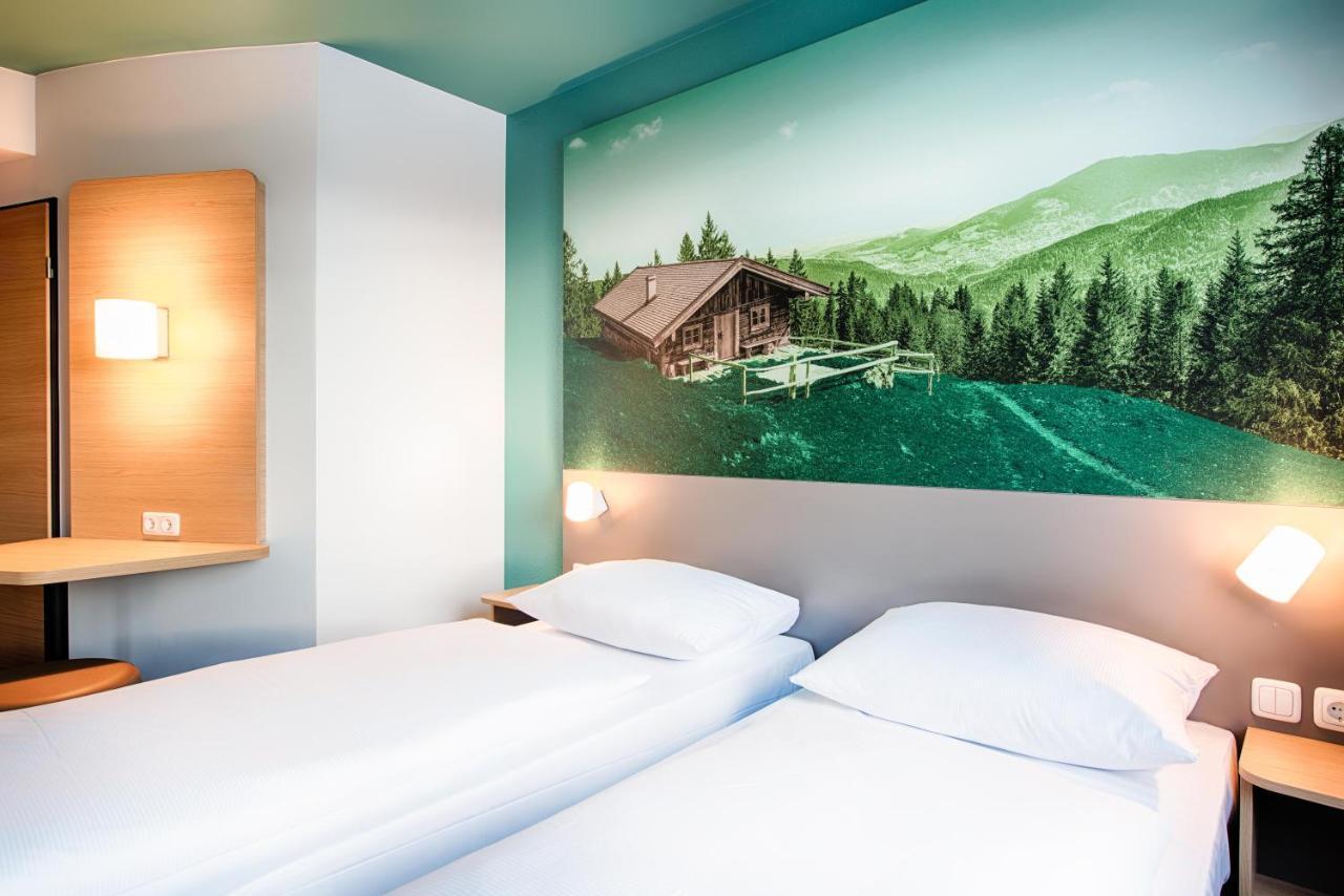 B&B Hotel Muenchen-푸츠브룬 외부 사진