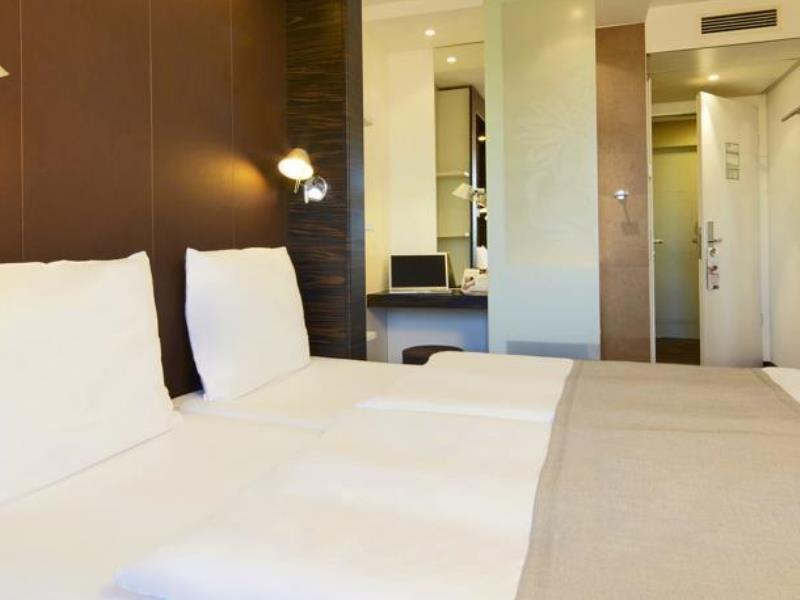B&B Hotel Muenchen-푸츠브룬 외부 사진
