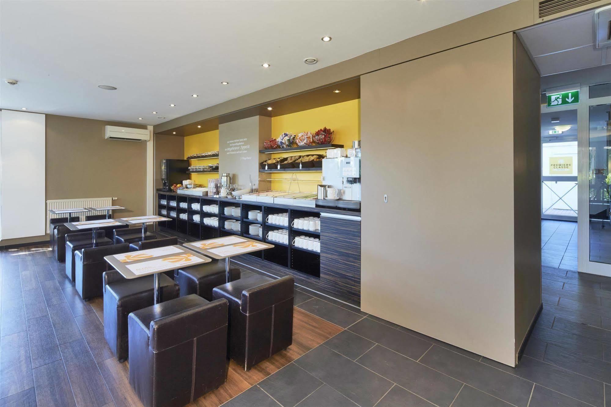 B&B Hotel Muenchen-푸츠브룬 외부 사진