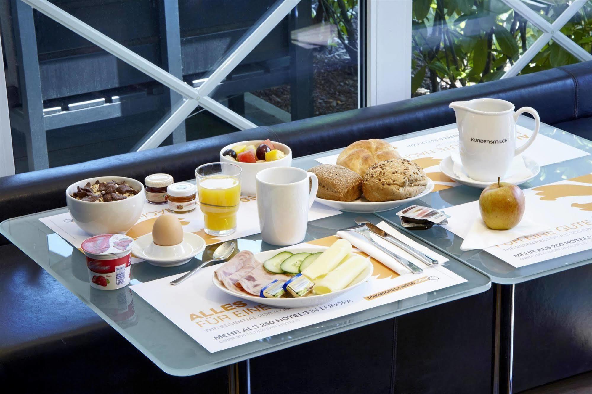 B&B Hotel Muenchen-푸츠브룬 외부 사진